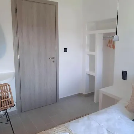 River Stone * Ano Potamia